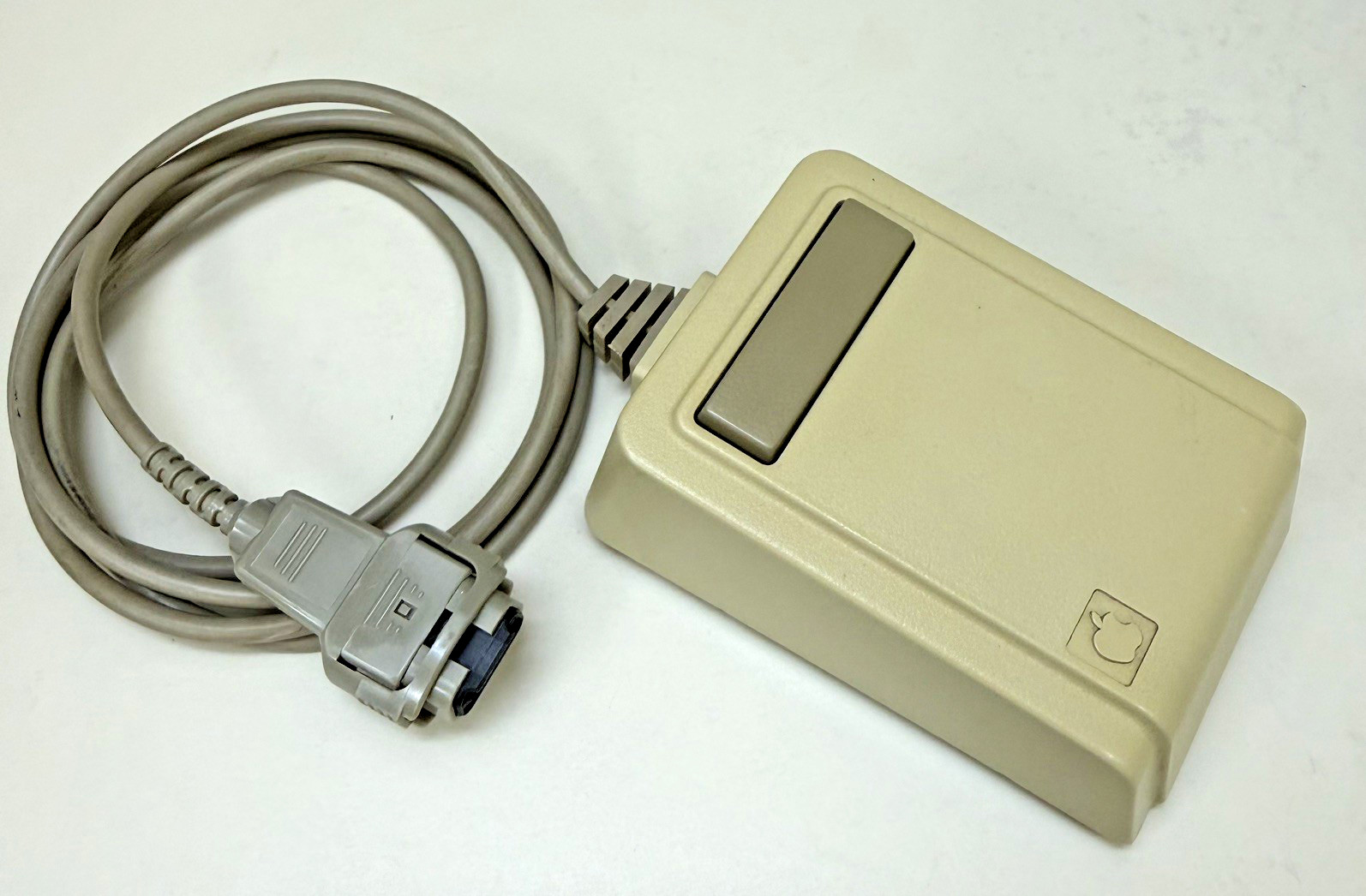 Apple Lisa Macintosh XL Original Desktop Mouse - Vintage Rare Accessory A9M0050