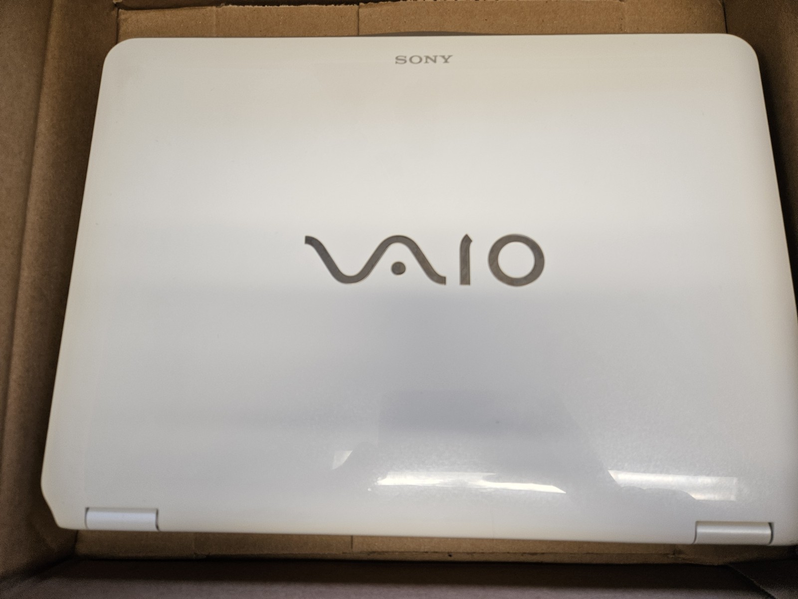 UNTESTED Sony VAIO VGN-CS320J/PCG-3G5L, With RAM, No SSD/HDD Read Description