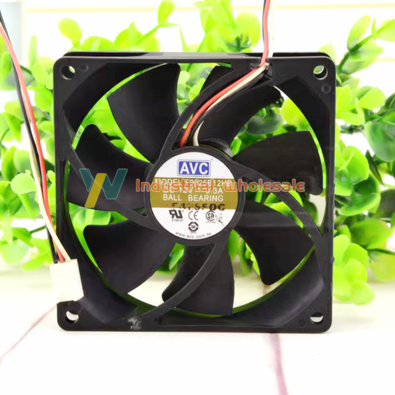 1pc brand new AVC F9025B12HB 12V 0.3A 9CM 9025 3pin cooling fan