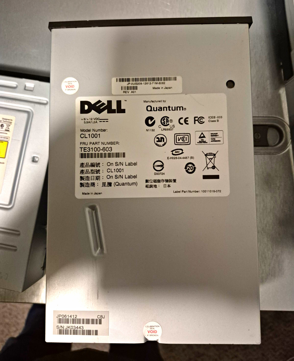 Dell Quantum CL1001 LTO-2 Tape Drive TE3100-603 + FP874 SCSI Card Cable