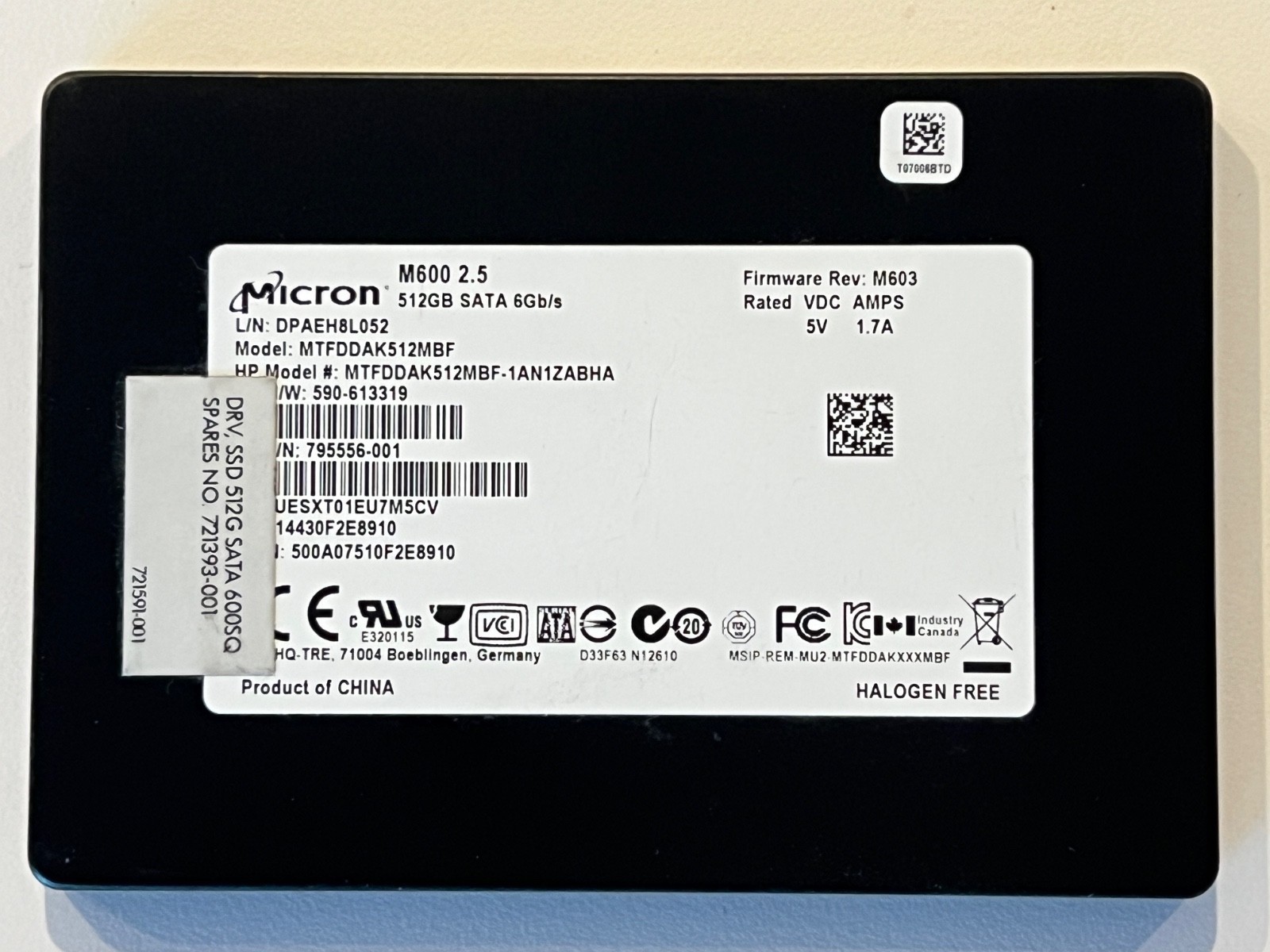 Micron M600 2.5" 512GB SSD SATA   MTFDDAK512MBF - Health Status Good