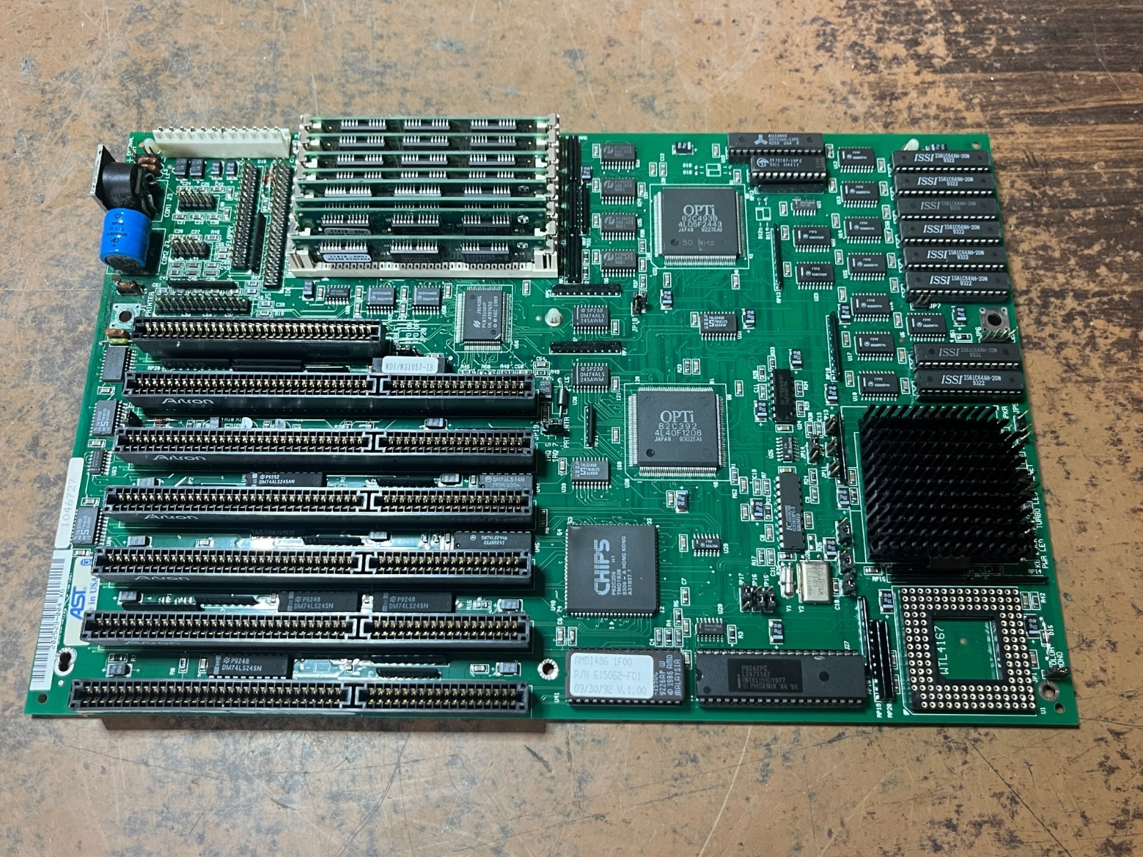 Vintage AST AMD i486 ISA Retro Gaming Motherboard 615062-F01S1u57-1b
