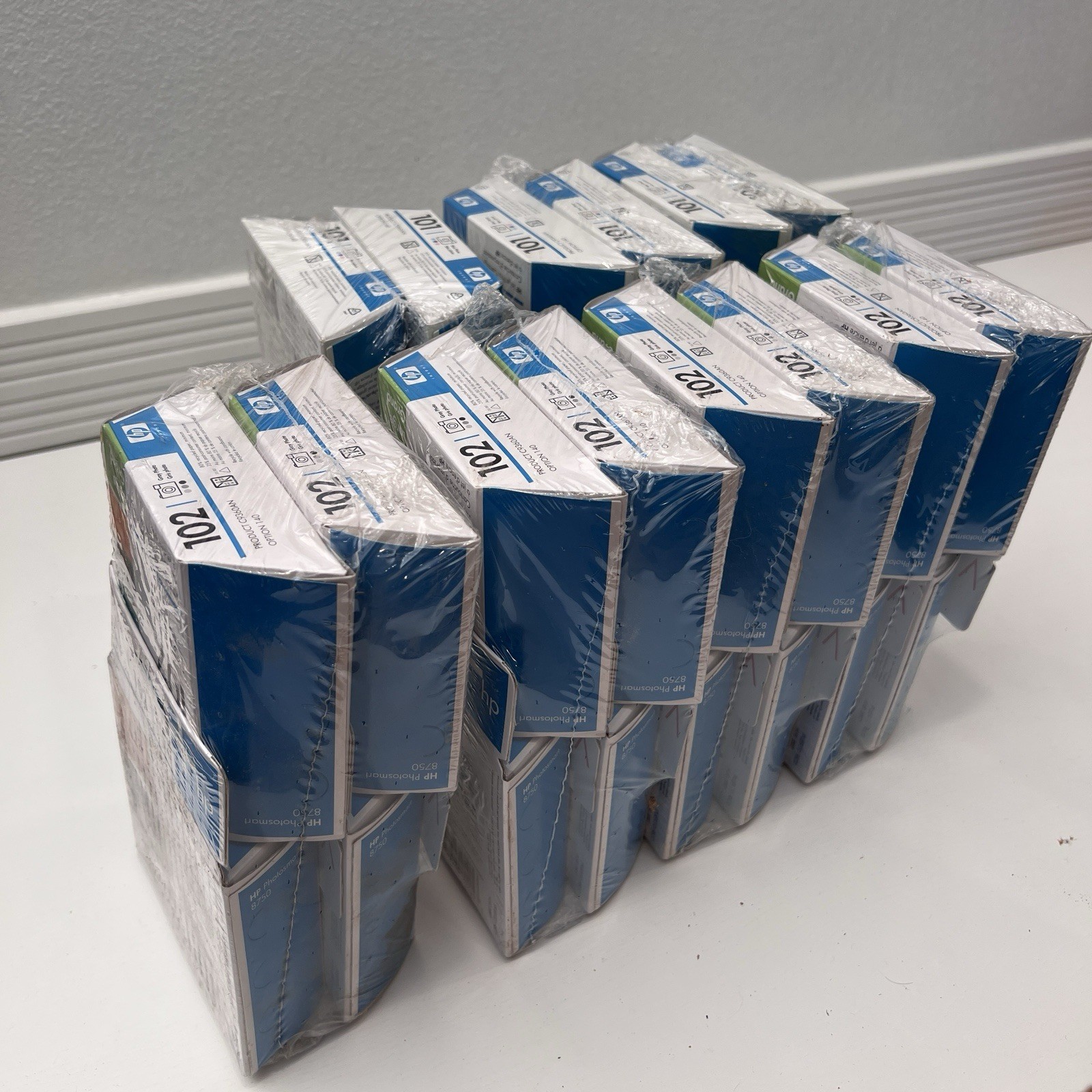 Lot of 28 GENUINE HP 101 102 Photo Blue & Grey Ink Cartridge Photosmart EXPIRED