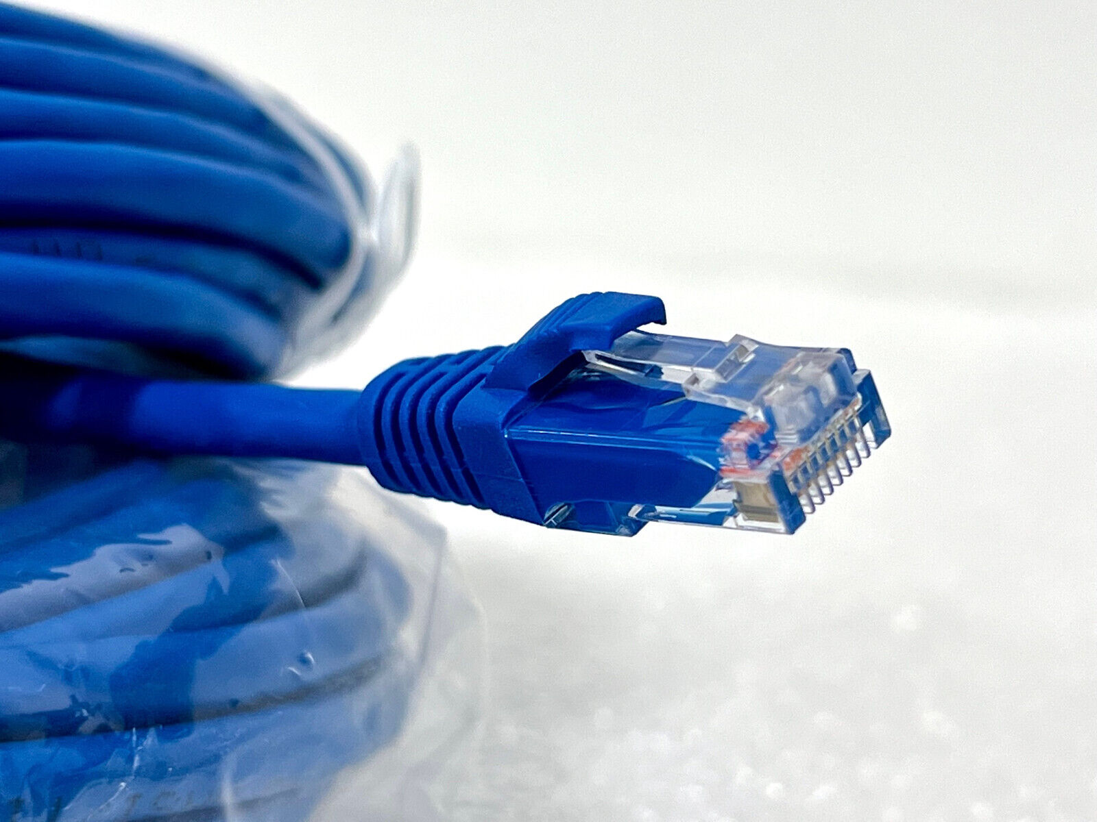C2G  27145  CAT6 Snagless Unshielded Ethernet Network Cable, 25ft, Blue - #D66Ps