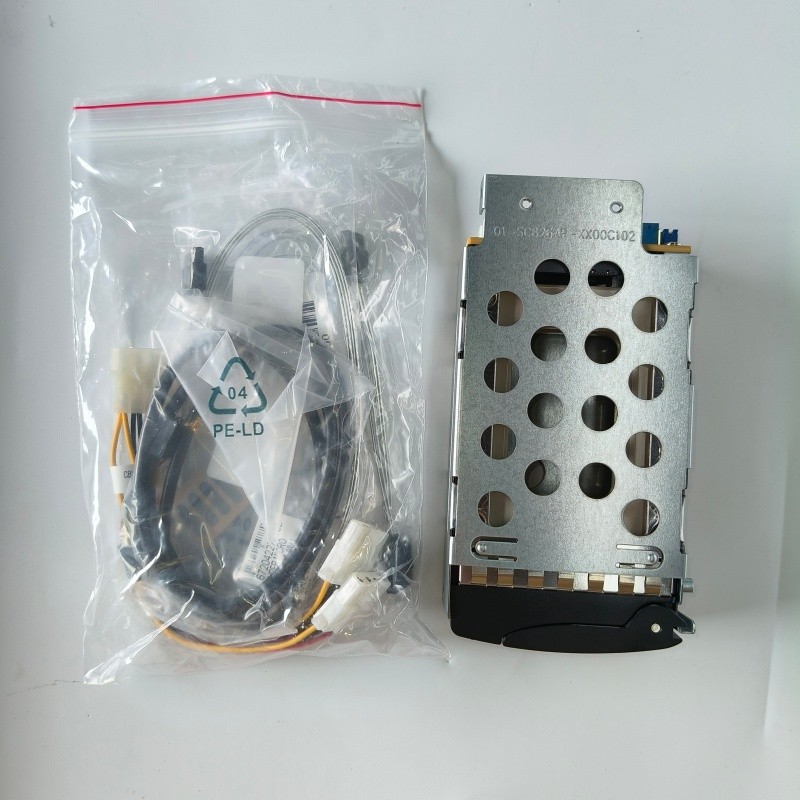New Super Micro Rear 2.5 hard disk cage mcp-220-82616-0N bpn-sas3-826tq-b2b