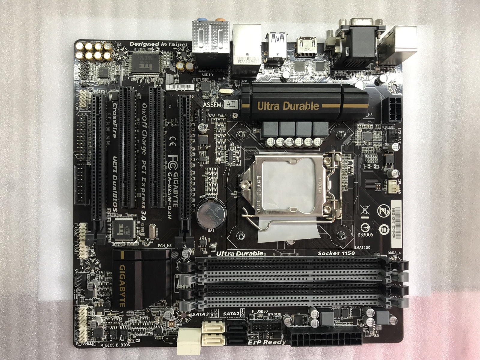 FOR GIGABYTE GA-B85M-D3H Motherboard LGA1150 B85 32GB VGA+DVI+