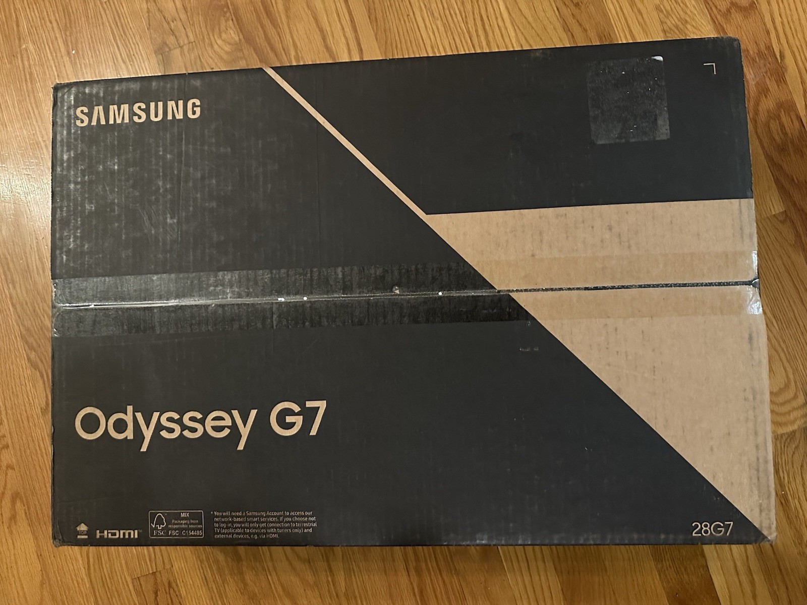 SAMSUNG 28" Odyssey G70B 4K UHD IPS 144Hz 1ms G-Sync Compatible Gaming Monitor