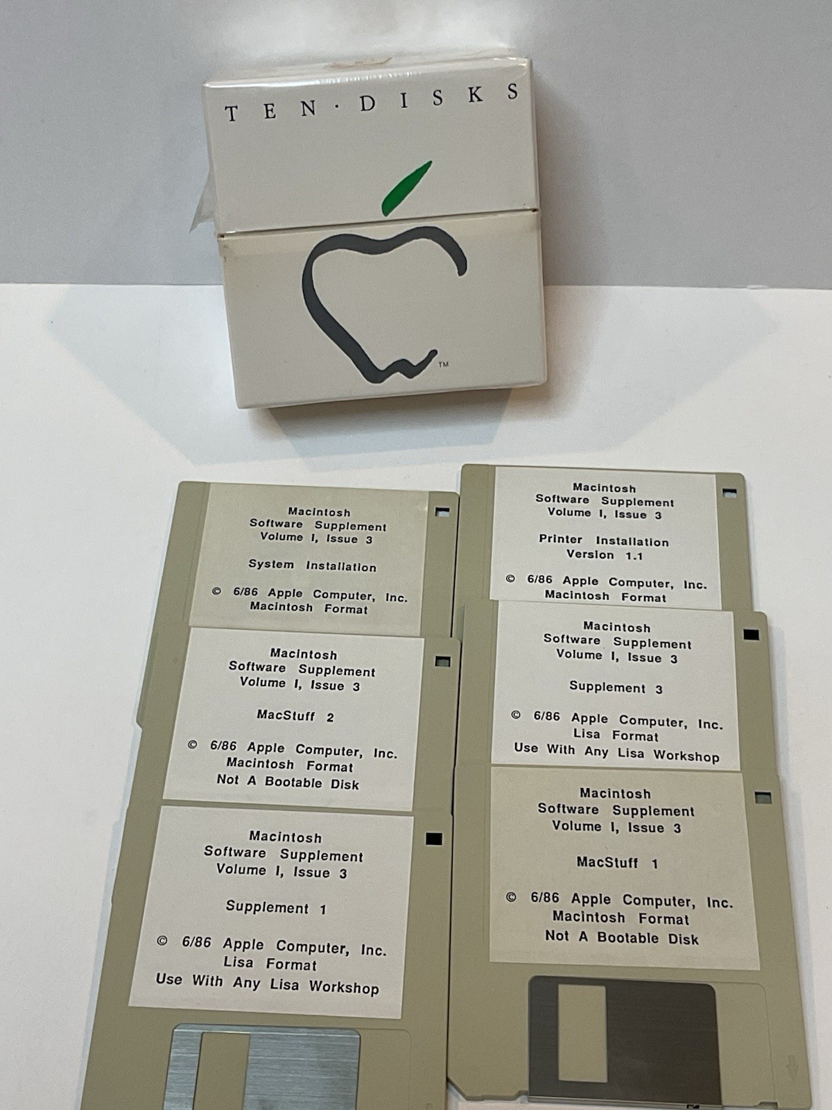 Apple Macintosh XL Lisa Software Supplement  Disks Lot OEM