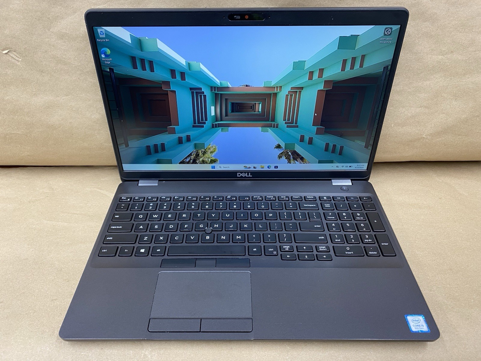 Dell Latitude 5500 - 15.5" FHD - i5-8265U - 8GB - 256GB SSD - Win 11 Pro - READ
