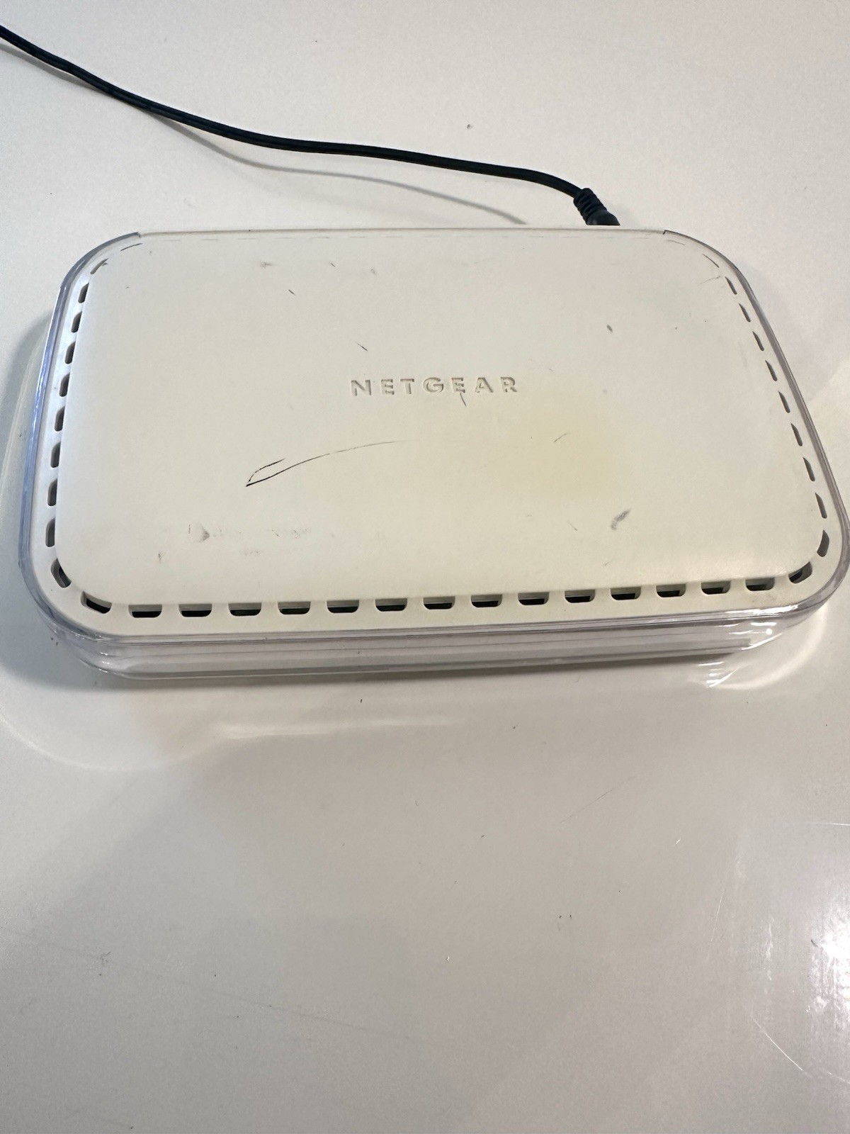 NETGEAR GS608 V3 - 8 Port Gigabit (10/100/1000 Mbps) Ethernet Switch w/Adapter