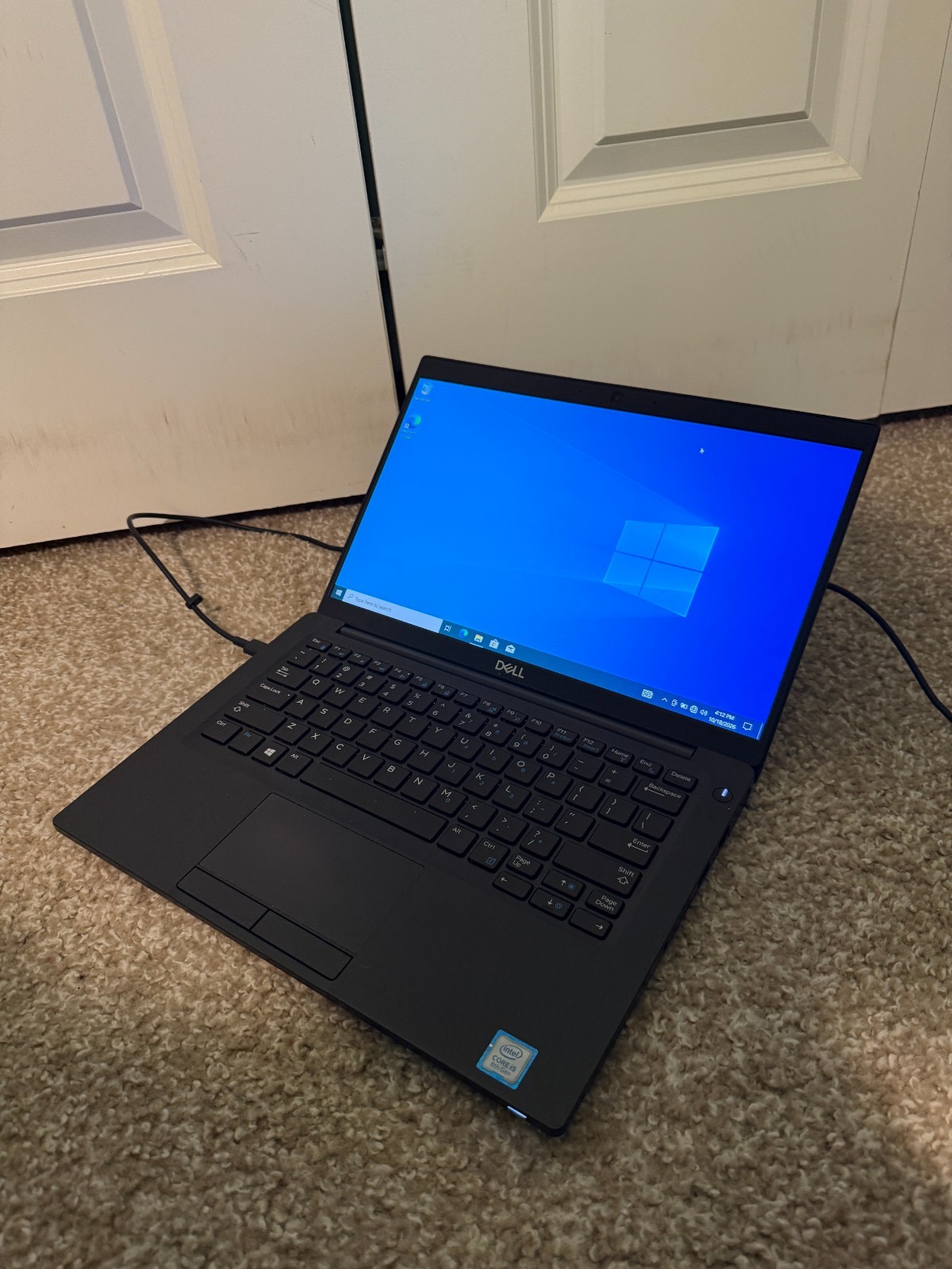 Dell Latitude 7390 13.3" Screen, i5-8250U, 8GB RAM, 256GB SSD, Windows 10 Pro