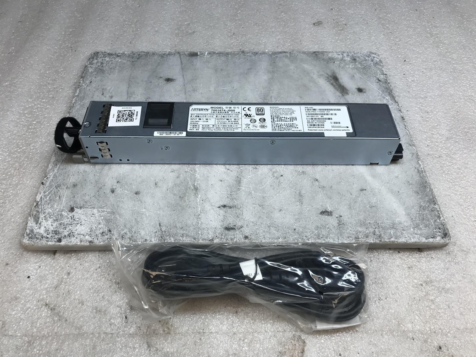 Cisco NXA-PAC-1100W V01 Cisco Nexus AC Power Supply 7001674-J0000 - Tested