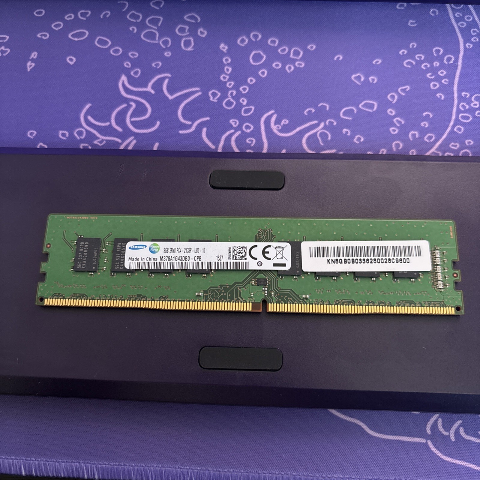 Samsung 8GB (1 x 8GB) DDR4 Desktop Memory (UDIMM) M odule M378A1G43DB0-CPB