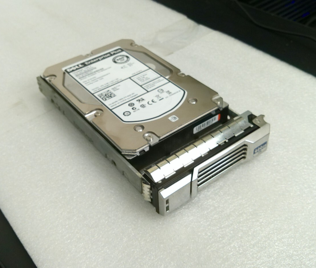 Dell EqualLogic 00VX8J 0VX8J 600GB 15K SAS HDD