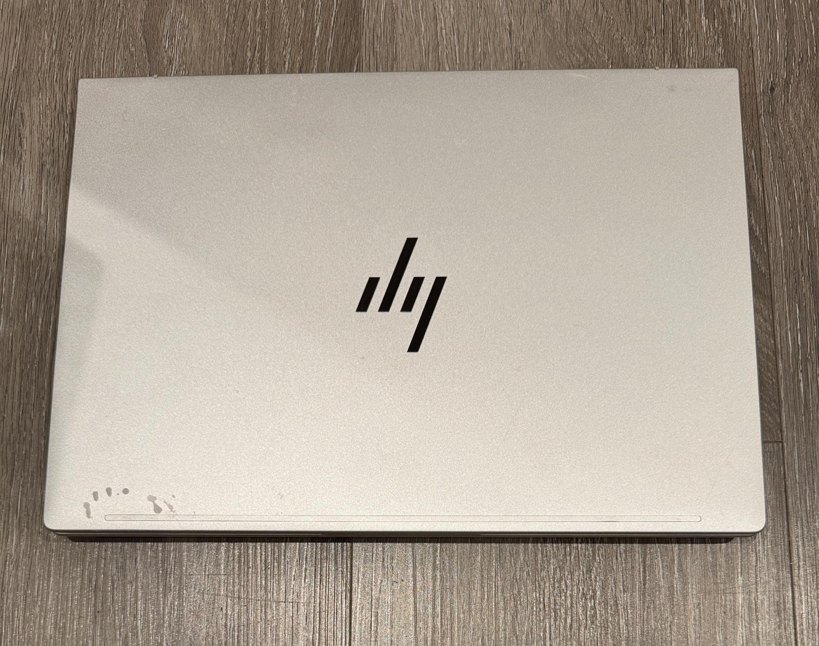 HP EliteBook 640 G11 14" Laptop Ultra 5 135U 1.6GHz 16GB 256GB NVMe SSD -Win11