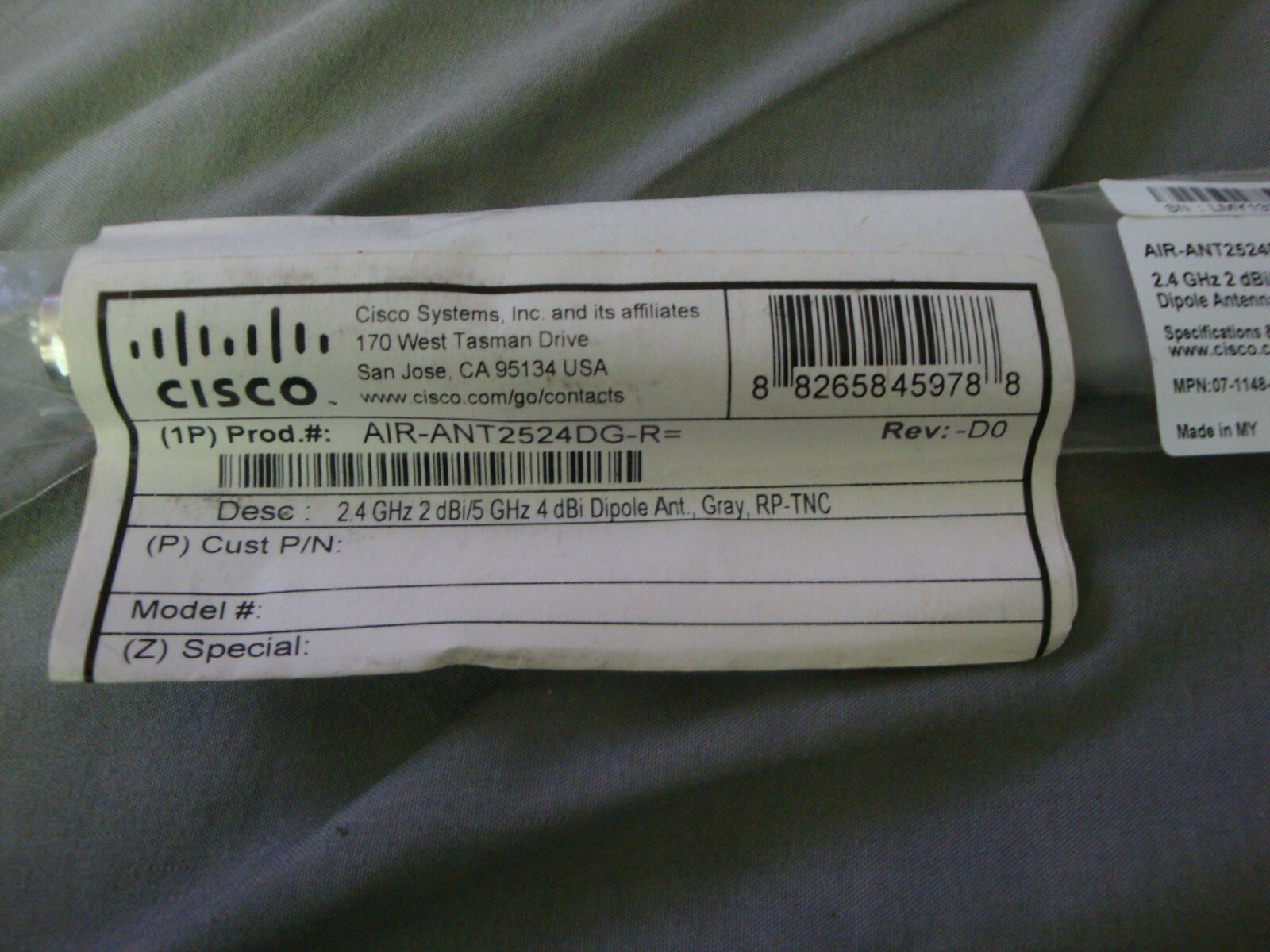 NEW Cisco Gray Antenna AIR-ANT2524DG-R DUAL BAND 2.4GHz 5GHz 3.5 dBi