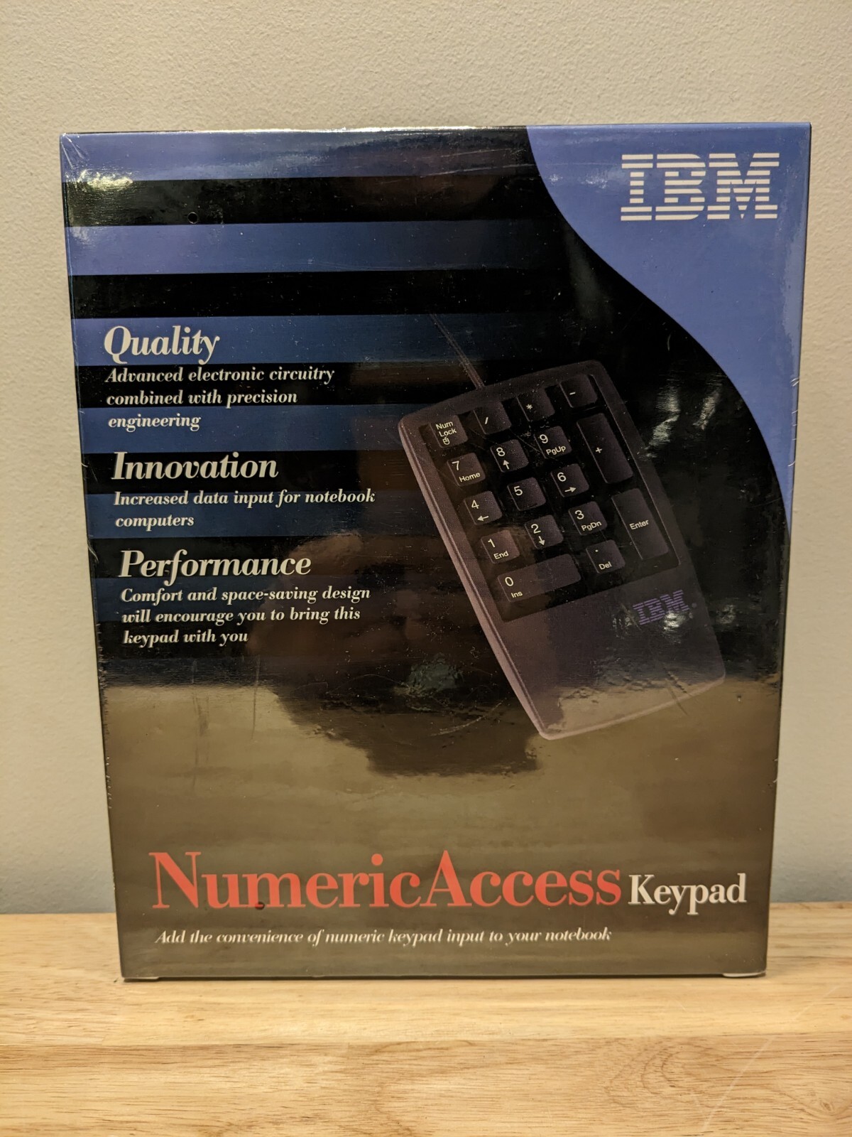 NEW Sealed in Box Genuine OEM IBM  KU-9880 USB Numeric Keypad 09N5546