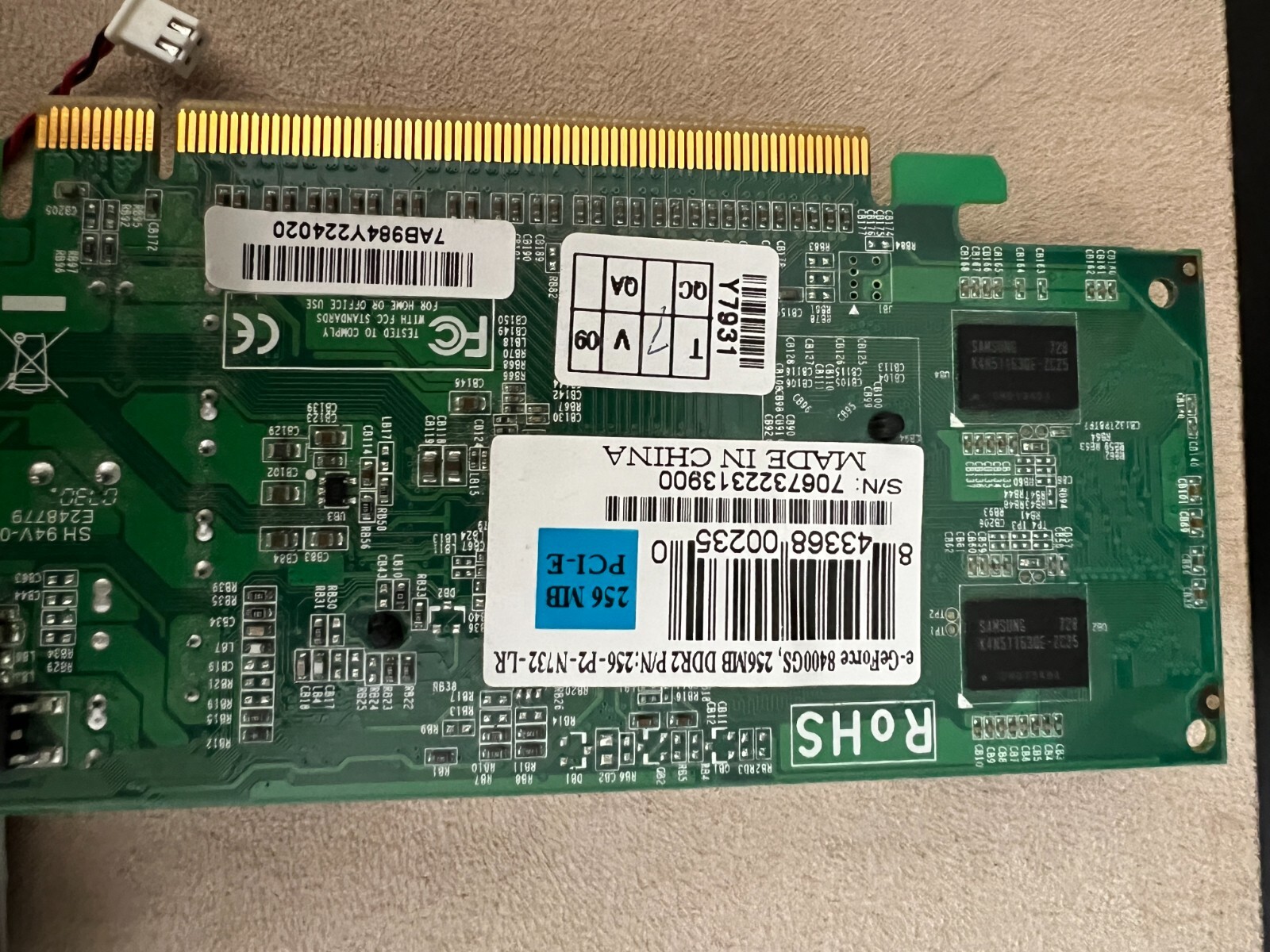 NVIDIA EVGA GeForce 8400GS 256Mb DDR2 256-P2-N732-LR Graphic Card  used