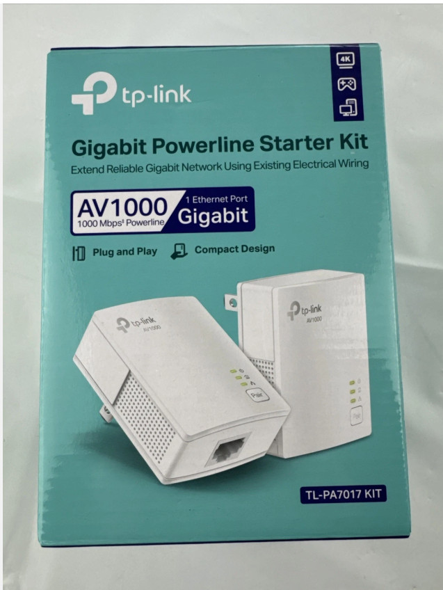 TP-Link AV1000 Gigabit Powerline Starter Kit (TL-PA7017 KIT)