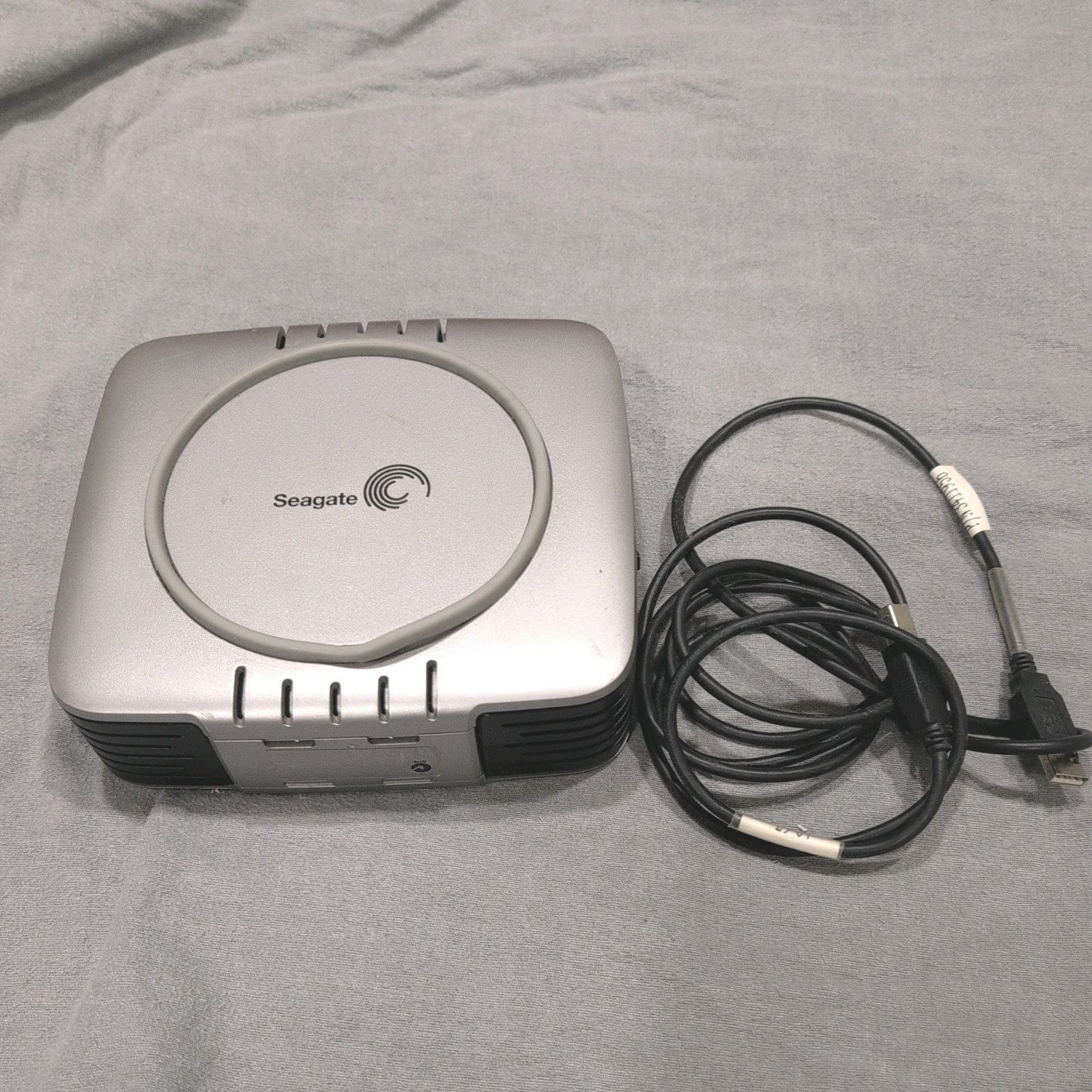 Seagate External Hard Drive 300 GB Portable Computer Storage mid-2000s Untested