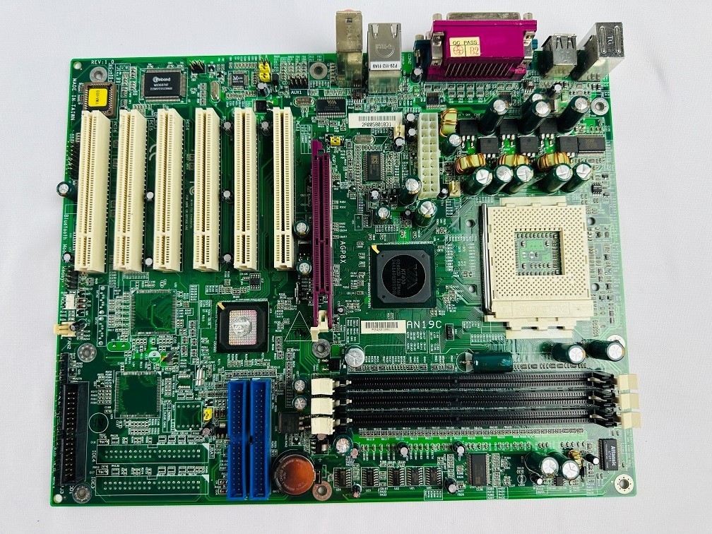FIC AN19C Motherboard