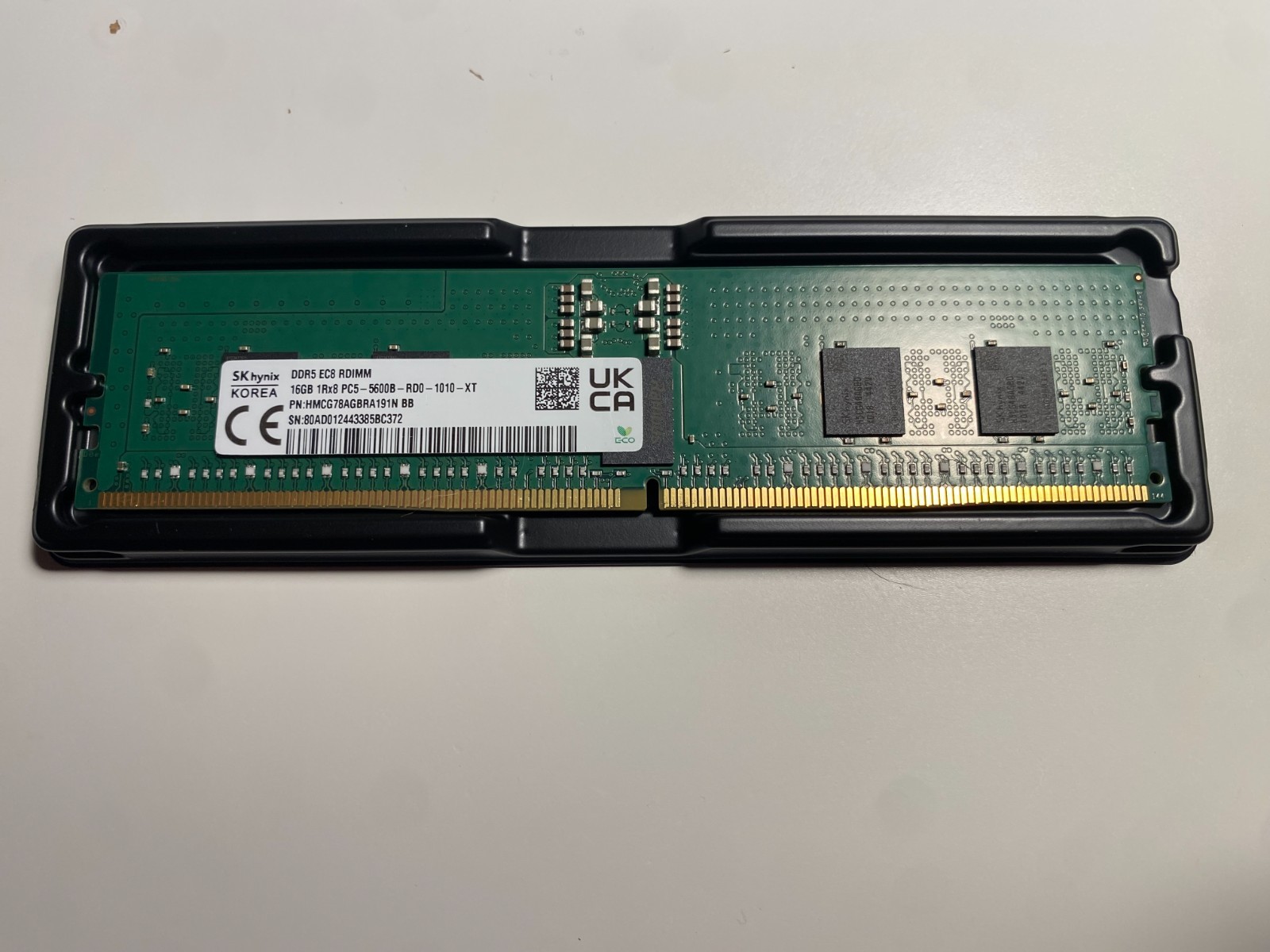 HYNIX 16GB (1x16GB) 1Rx8 PC5-5600B RDIMM MEMORY HMCG78AGBRA191N