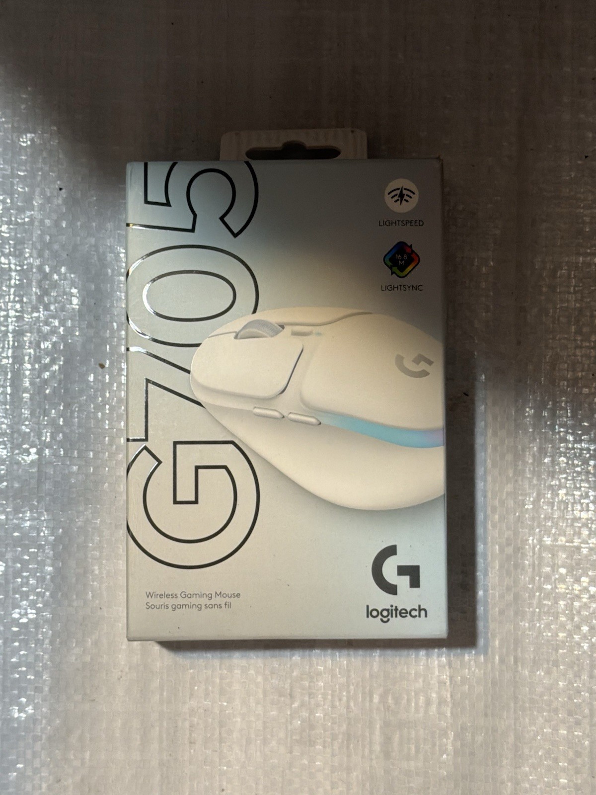 Logitech G705 Wireless Gaming Mouse, Customizable LIGHTSYNC RGB Lighting, Lights