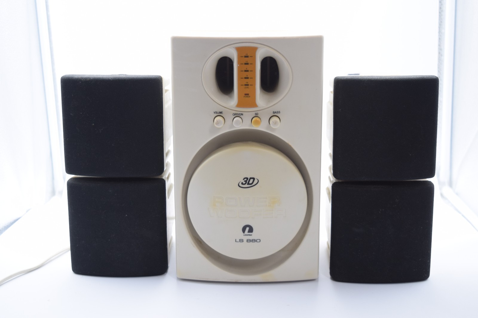 Vintage 3D Power Woofer LS-880 Speaker System 4 Satellite Speakers + Subwoofer