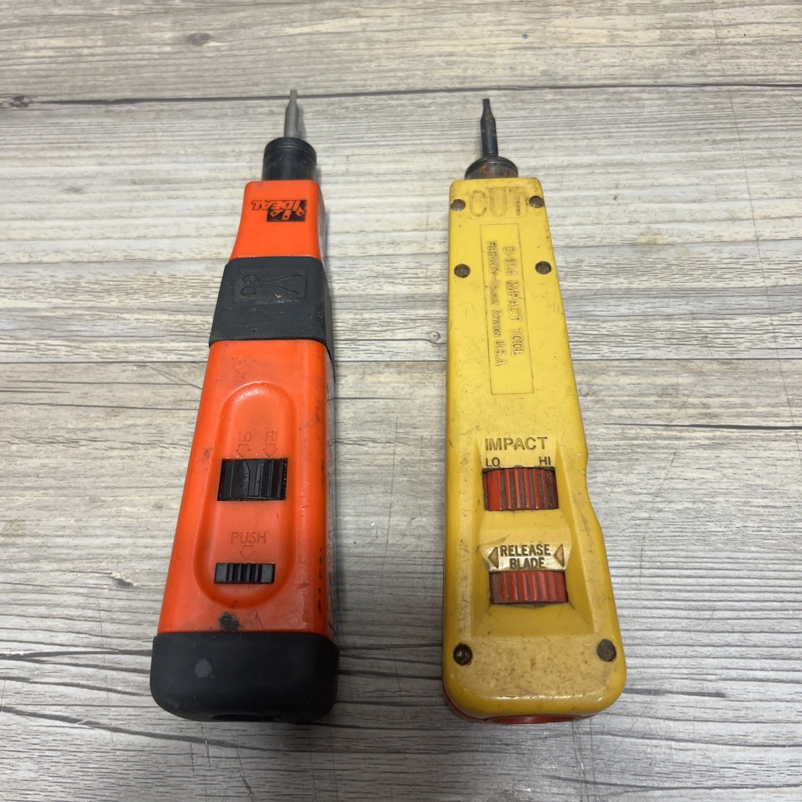 Harris D914 Impact Punch Down Tool with M110 Blade Network Telecom Wire Tools