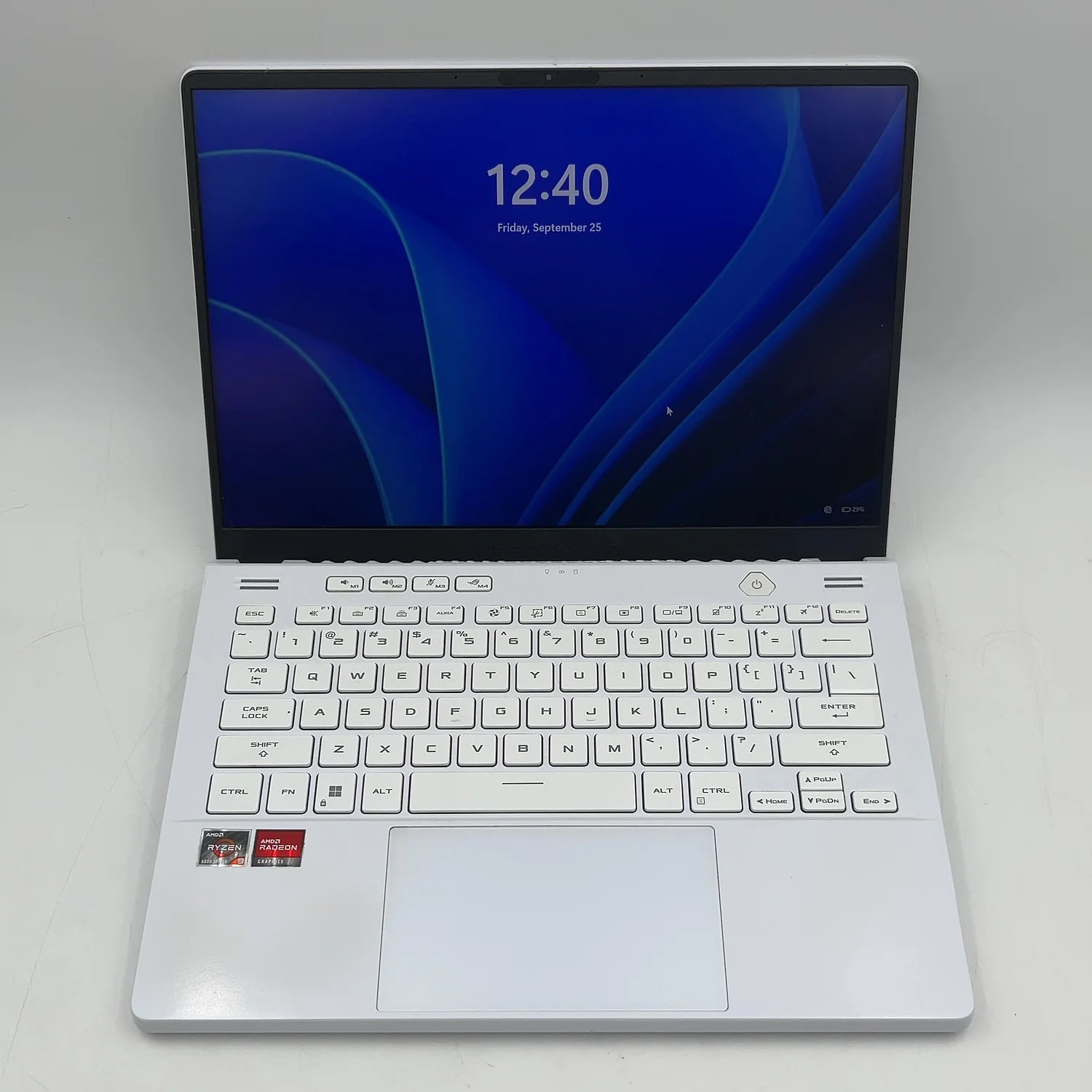 Asus ROG Zephyrus G14 GA402R Ryzen 9 6900HS 3.3GHz 40GB RAM 1TB SSD RX 6700S