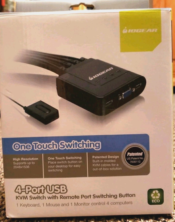 IOGEAR GCS24U)4-Ports External KVM switch VGA/USB New Open Box