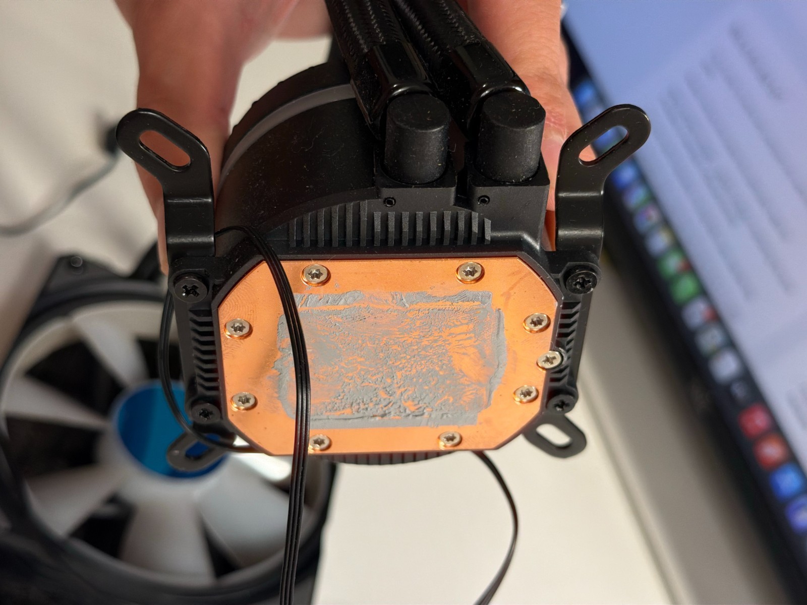 240mm AIO Liquid CPU Cooler - Dual Fan, Copper Coldplate