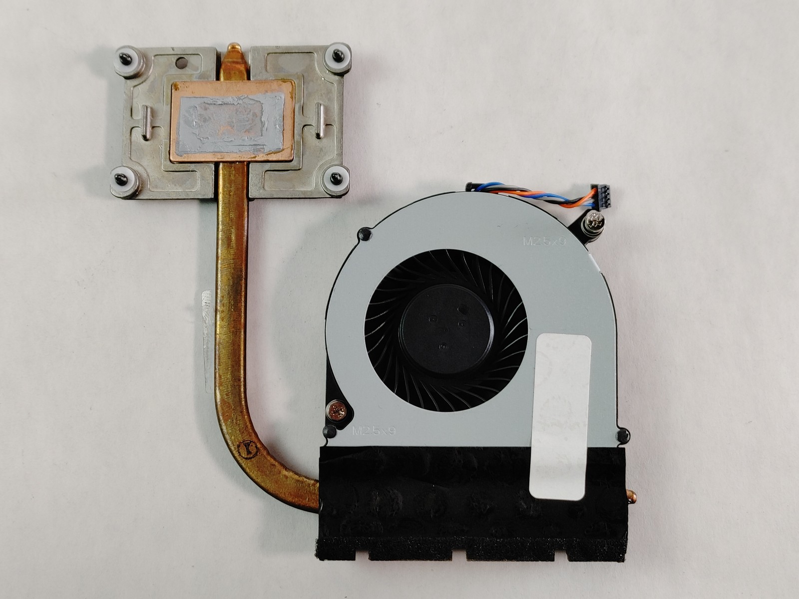 HP 738686-001 4-Pin PGA 946B  Heatsink and Fan For ProBook 640 645 650 655