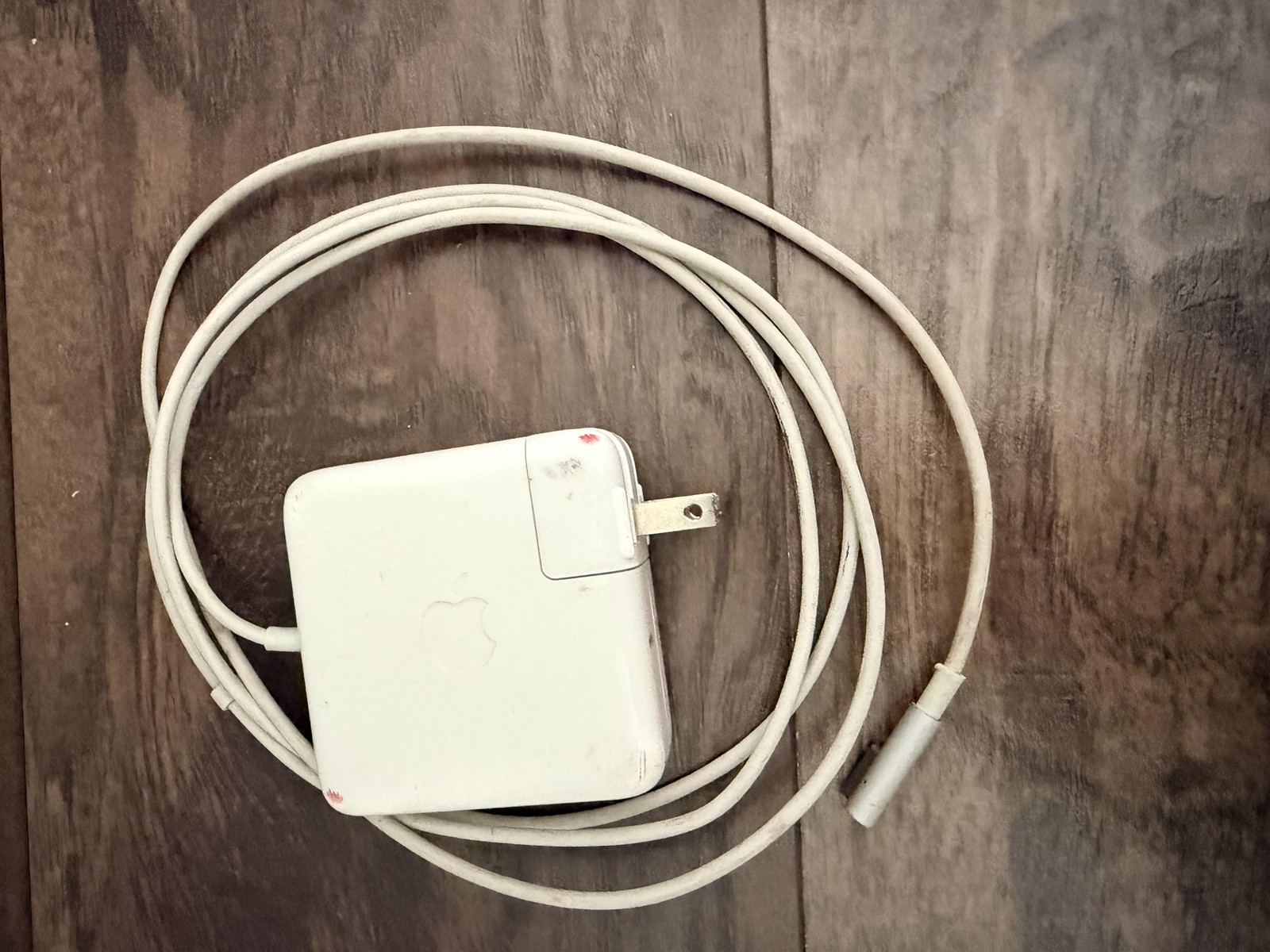 Apple MagSafe Power Adapter Charger 16.5V For MacBook Pro Air T-Tip White