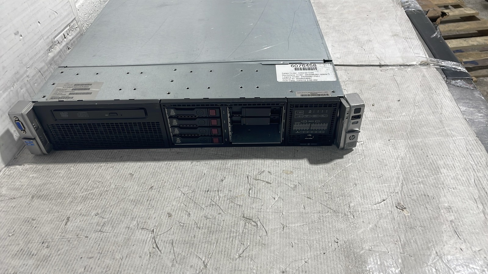 HP ProLiant DL380p Gen8 2U 8-Bay Intel Xeon P420i SFF Rack Server NO HDD