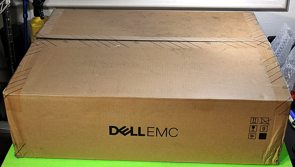 S5148F-ON DELL NETWORKING 25GBE SFP28 100GBE QSFP28 OS10 Perpetual license NOB