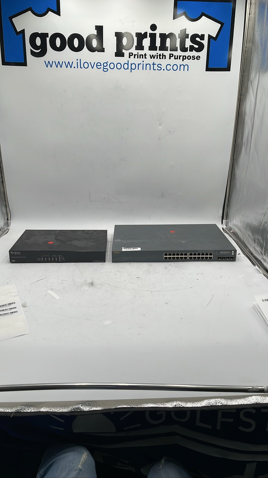 Araknis AN-310-RT-4L2W Aruba S2500-24P Network Switch Router For Parts Lot Of 2