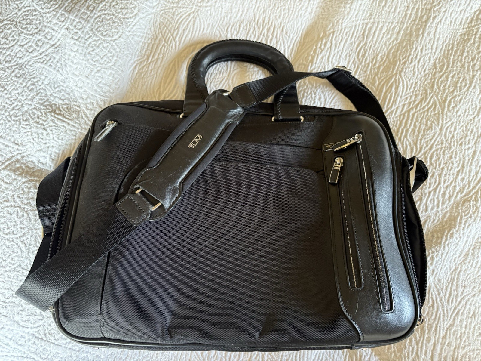 Tumi Arrive 25641D Kennedy DX Briefcase Black 15.5