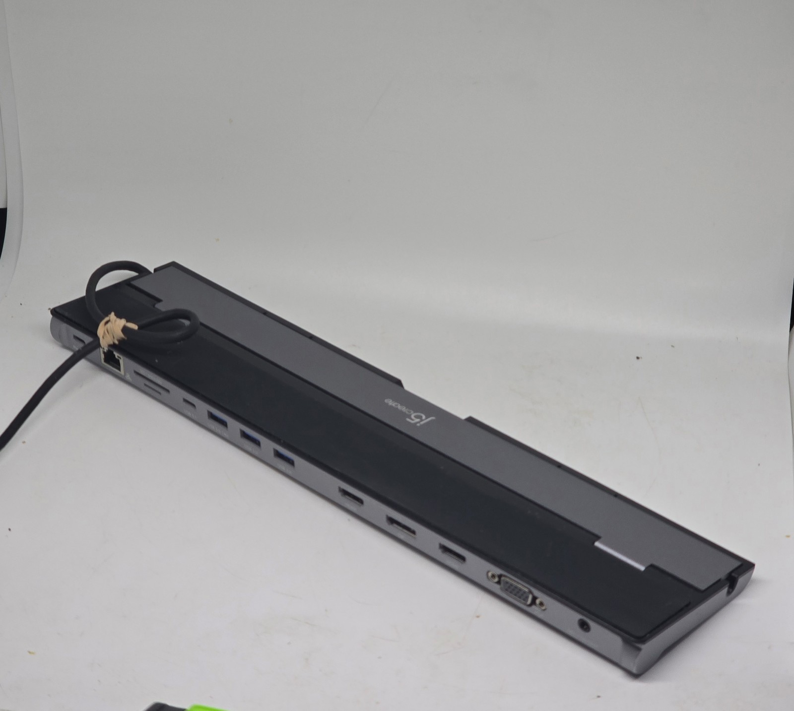 j5create USB C Docking Station- Supports up to 3 Display Simultaneously | HDM