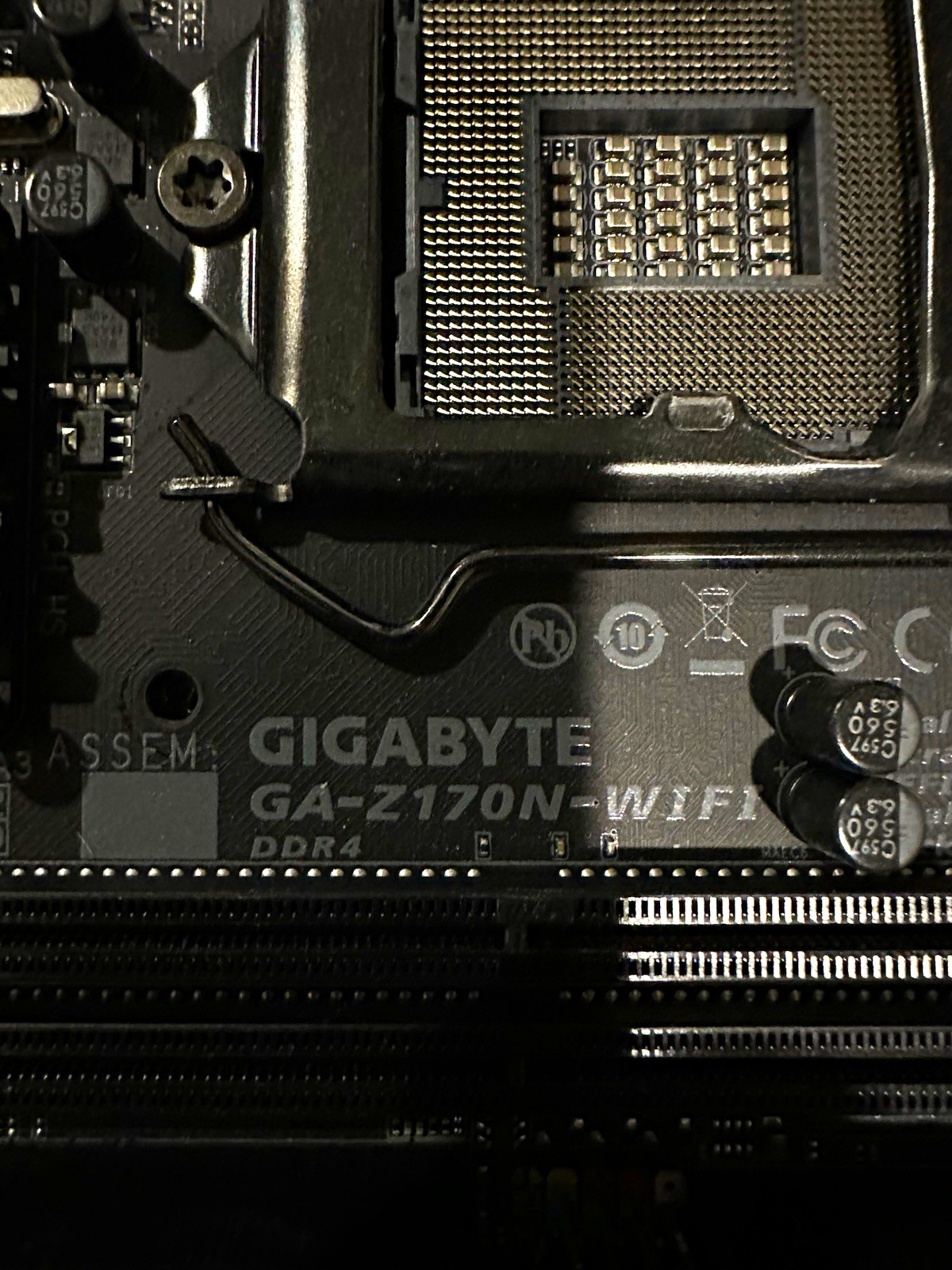 GIGABYTE GA-Z170N-WIFI Mini-ITX LGA1151 DDR4 WiFi HDMI USB-C