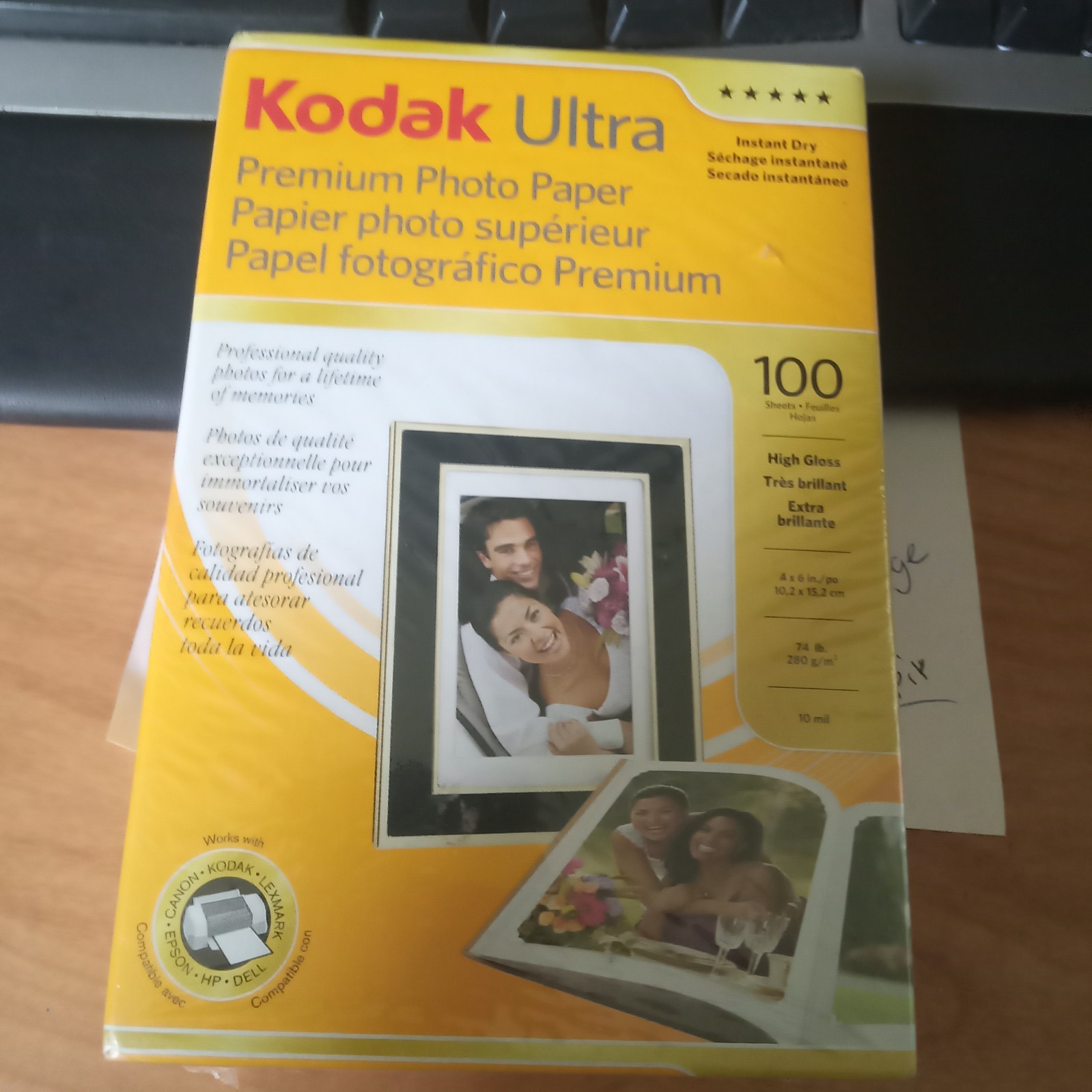 Kodak Ultra Premium Photo Paper 4 x 6 Inches High Gloss 100 Sheets