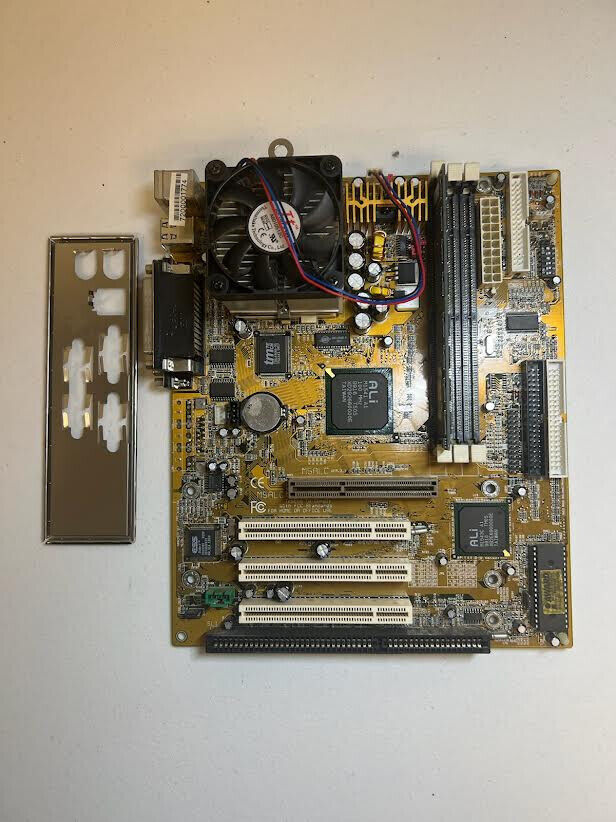 Super Socket 7 ATX SET Biostar M5ALC (ALi ALADDiN V) CPU/RAM #441
