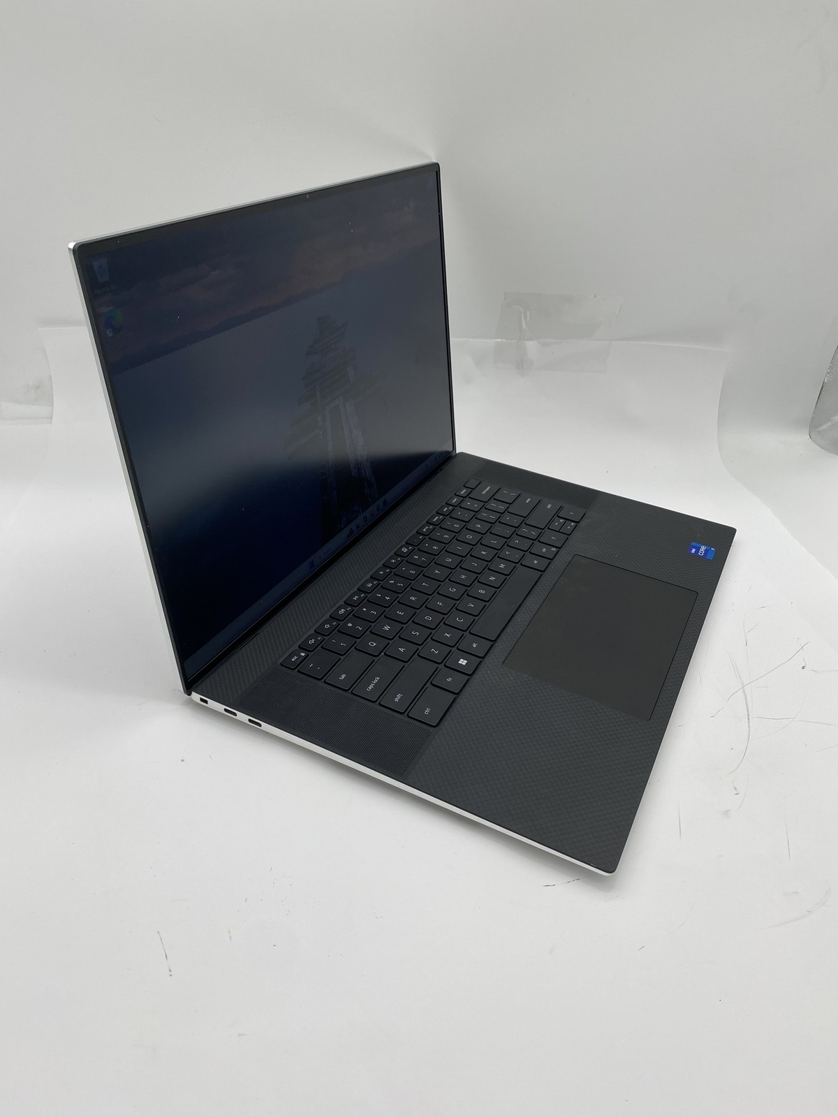 Dell XPS 17 9730 Laptop 17" Core i7 13700H 32GB RAM 1TB SSD W11P Nvidia RTX 4050