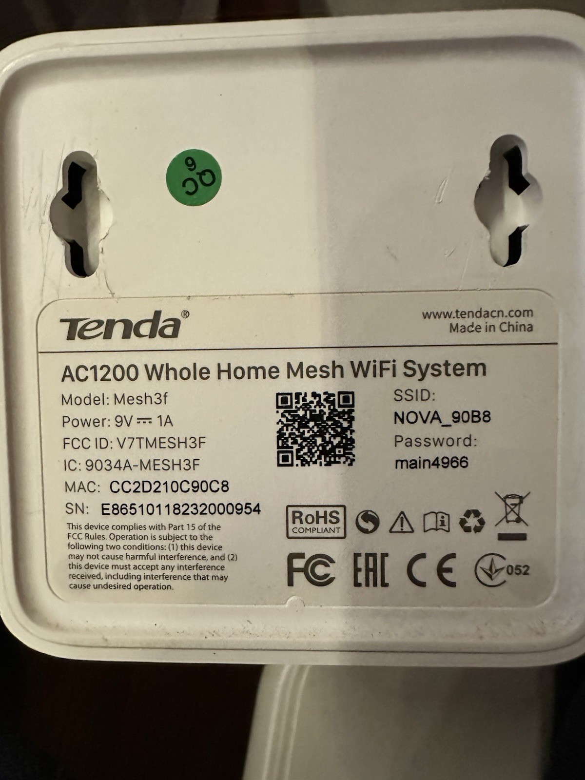 Tenda Nova AC1200 Whole Home Mesh WiFi System Router 6 Piece Bases Plugs WORKS