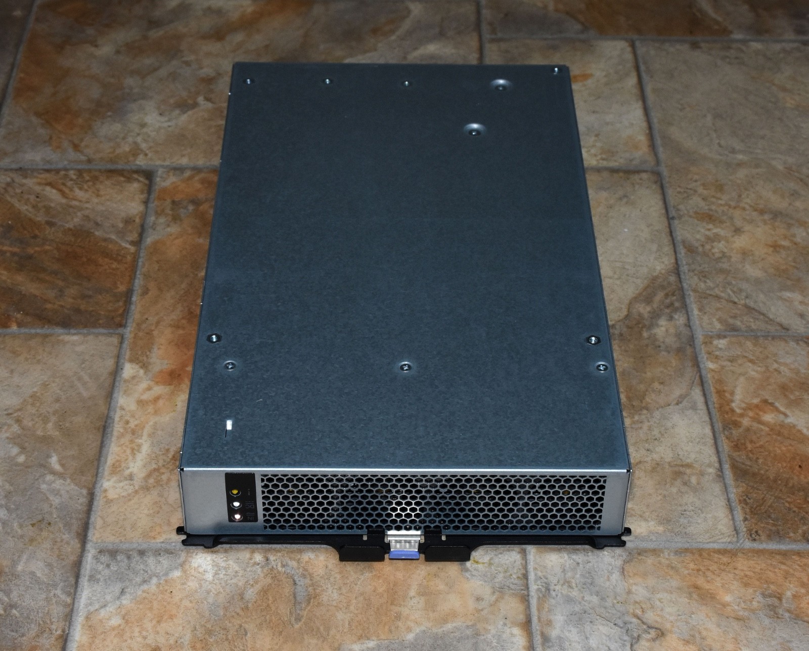 IBM 02JE813 01LJ949 2400W Storwize V7000 Expansion Enclosure PSU Power Supply