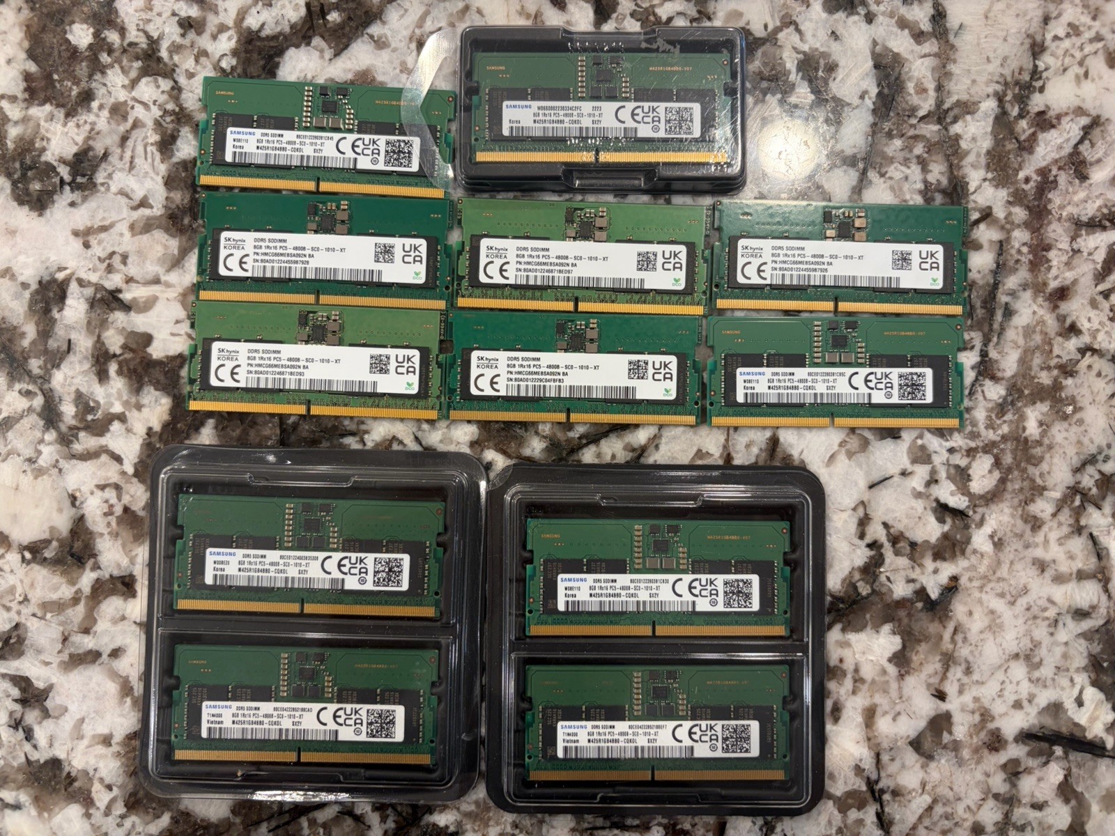 Lot of (12) 8GB DDR5 SO-DIMM Laptop 96GB Total Mixed Brands & Speeds