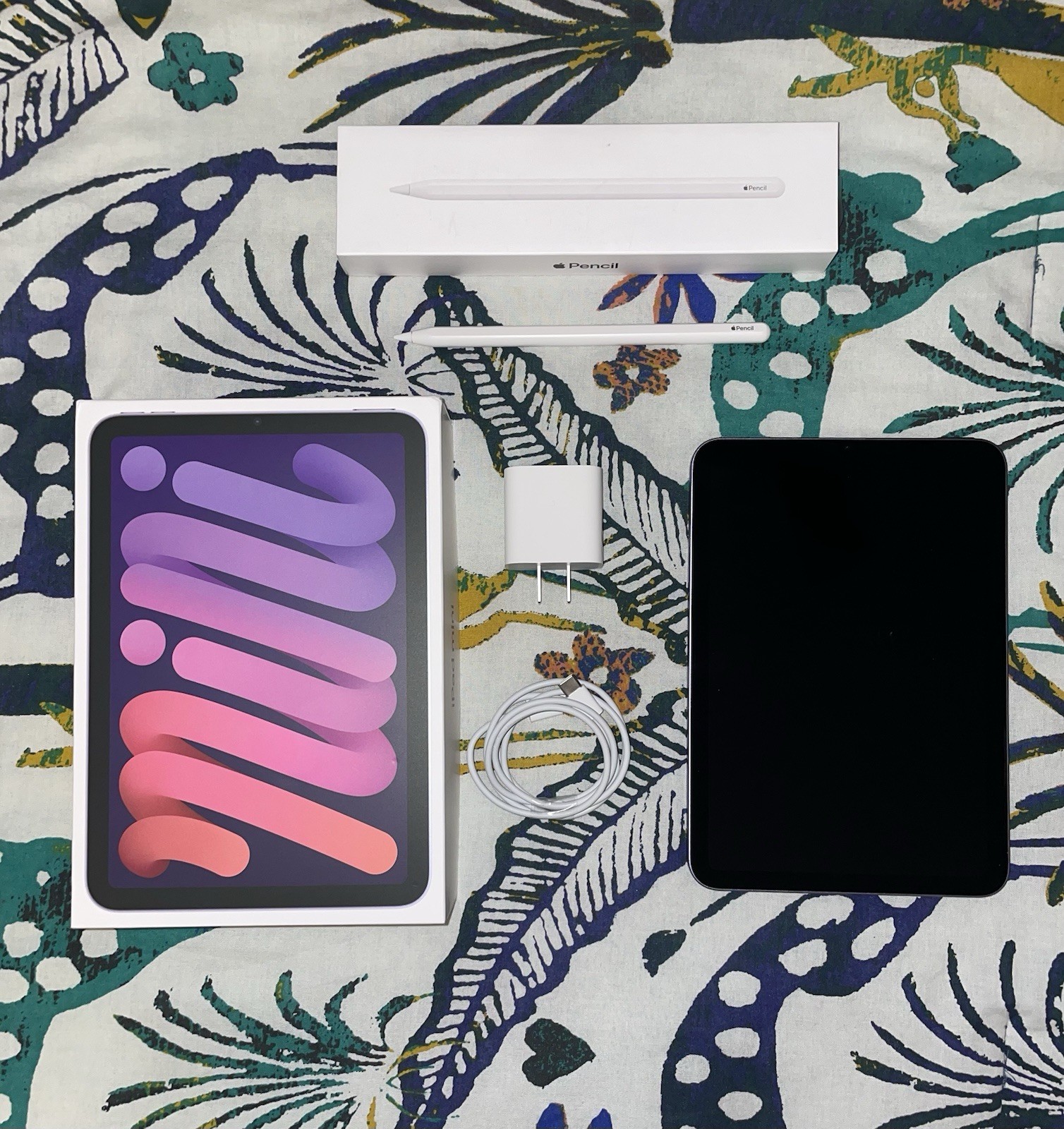 Apple iPad mini 6th Gen 64GB WiFi Purple + Apple Pencil 2 + Original Box