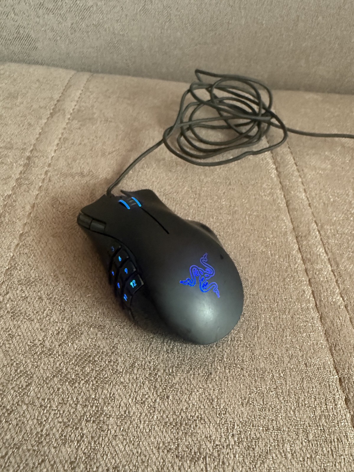 Razer Naga MMOG RZ01-00280100 Laser Gaming Mouse