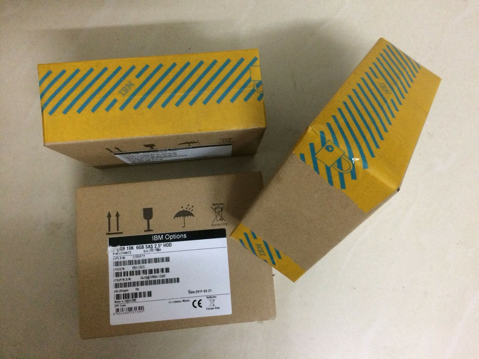 NEW IBM 00Y2432 00Y2507 00MJ149 00AR010 2.5 in 1.2TB 10K 6G SAS V3700 Hard Drive