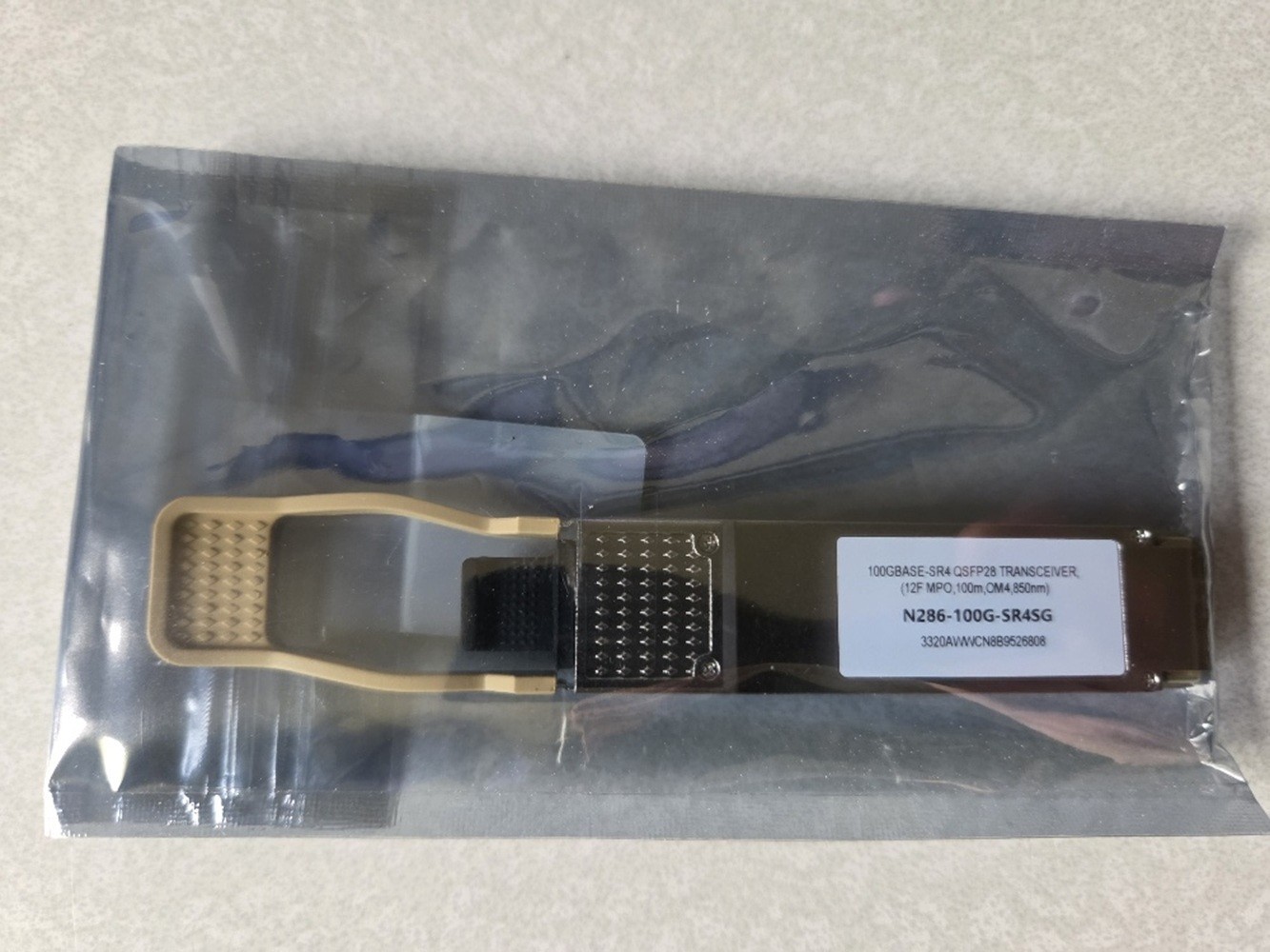 Eaton Tripp Lite N286-100G-SR4SG 100GBase-SR4 QSFP28 850nm MPO MMF 100m